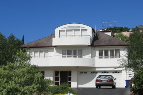 Photo of property in 70 Bayside Drive, Browns Bay, Auckland, 0630