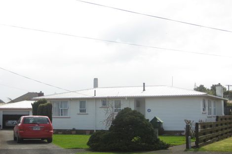 Photo of property in 8 Buckland Place, Spotswood, New Plymouth, 4310