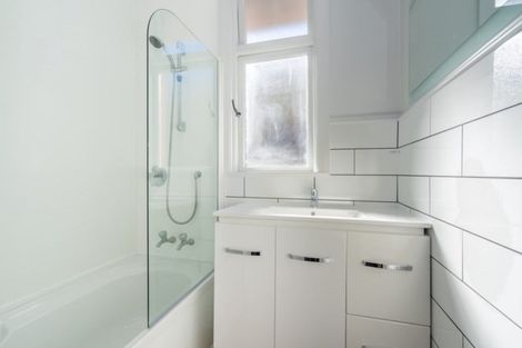 Photo of property in 137 Bay View Road, South Dunedin, Dunedin, 9012