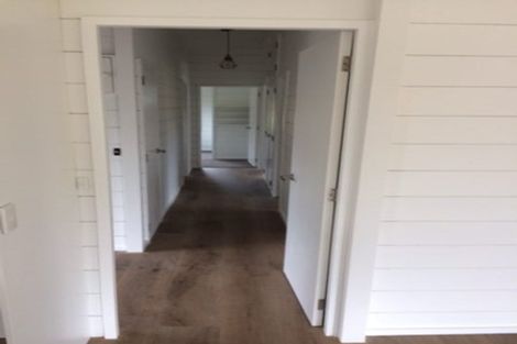 Photo of property in 11 Hyde Road, Clevedon, Papakura, 2582