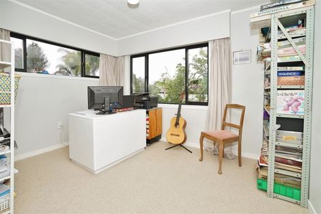 Photo of property in 46 Bernard Street, Chedworth, Hamilton, 3210