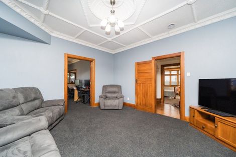Photo of property in 161 Featherston Street, Takaro, Palmerston North, 4410