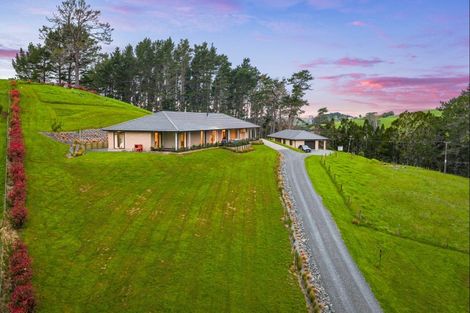 Photo of property in 321 Hepburn Creek Road, Warkworth, 0981