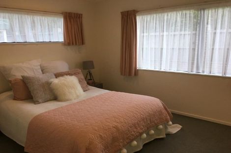 Photo of property in Redwood Village, 75/42e Main Road, Tawa, Wellington, 5028