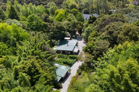 Photo of property in 26 Brick Bay Drive, Sandspit, Warkworth, 0982