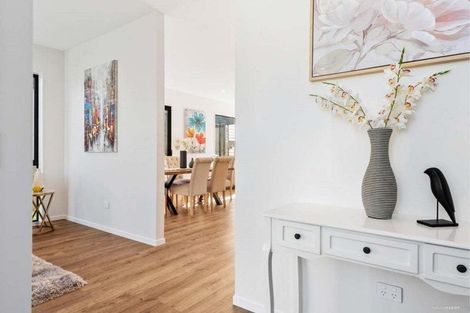 Photo of property in 32 Thomason Crescent, Pokeno, 2402