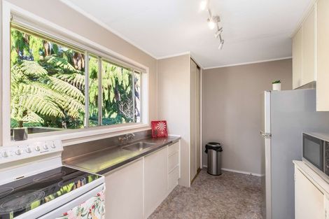 Photo of property in 203 Woodlands Park Road, Titirangi, Auckland, 0604