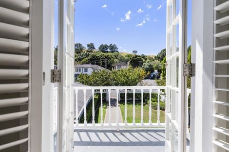 Photo of property in 28 Jubilee Avenue, Devonport, Auckland, 0624