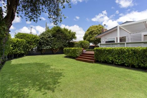 Photo of property in 1/1 Tawa Road, Te Atatu Peninsula, Auckland, 0610
