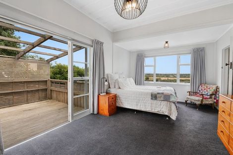 Photo of property in 3 Gow Street, Helensville, 0800