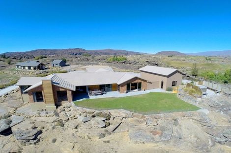 Photo of property in 20 Old Golf Course Road, Bridge Hill, Alexandra, 9320