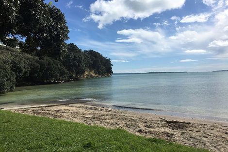 Photo of property in 2a Castleton Drive, Howick, Auckland, 2014
