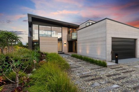 Photo of property in 47 Kokopu Street, Omaha, 0986