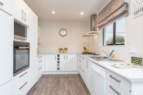 Photo of property in 1/22 Henry Street, Ebdentown, Upper Hutt, 5018