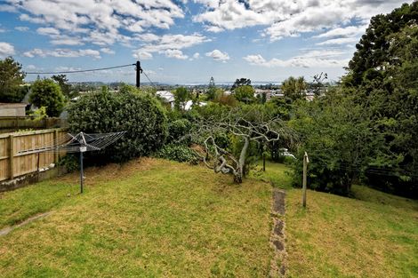 Photo of property in 61 West Coast Road, Glen Eden, Auckland, 0602