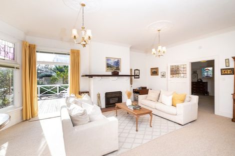 Photo of property in 5 Cobden Lane, Bluff Hill, Napier, 4110