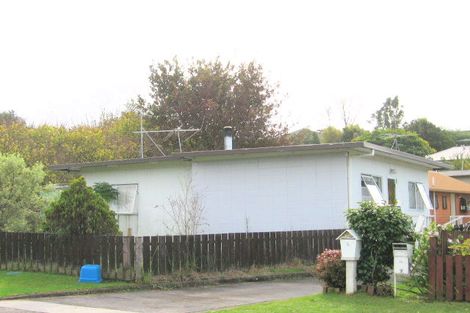 Photo of property in 7a Eagle Place, Red Beach, 0932