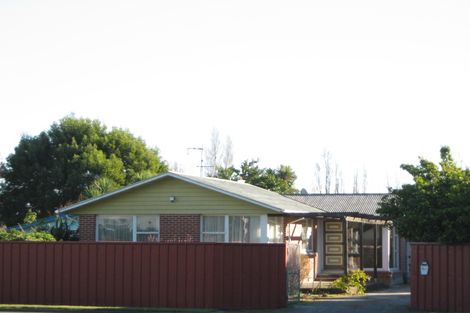 Photo of property in 903 Main North Road, Belfast, Christchurch, 8051