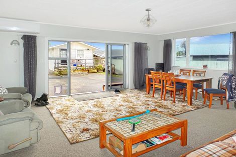 Photo of property in 19 Thynne Street, Foxton, 4814