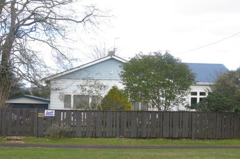 Photo of property in 2/10 Youngs Road, Papakura, 2110