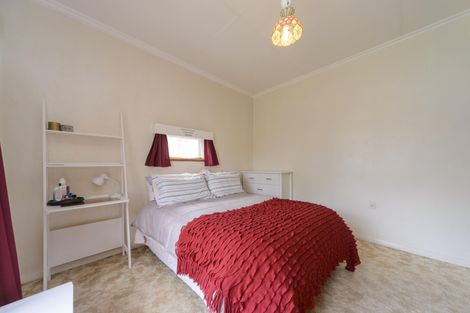Photo of property in 50 Florence Avenue, Palmerston North, 4414