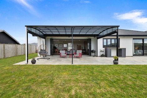 Photo of property in 32 Varsity Heights, Fitzherbert, Palmerston North, 4410