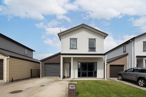Photo of property in 85 Becker Drive, Weymouth, Auckland, 2103
