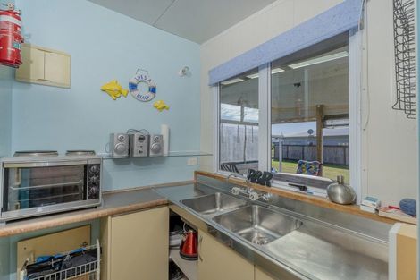 Photo of property in 19 Scott Drive, Cooks Beach, Whitianga, 3591