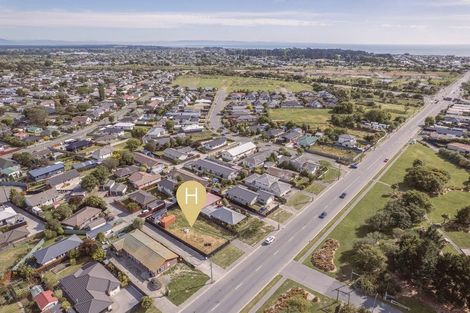 Photo of property in 497 Pages Road, Bexley, Christchurch, 8061