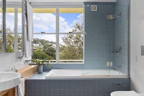 Photo of property in 79a Todman Street, Brooklyn, Wellington, 6021