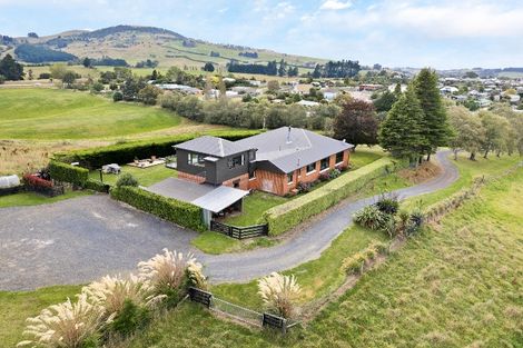 Photo of property in 27 Henry Street, Waikouaiti, 9510