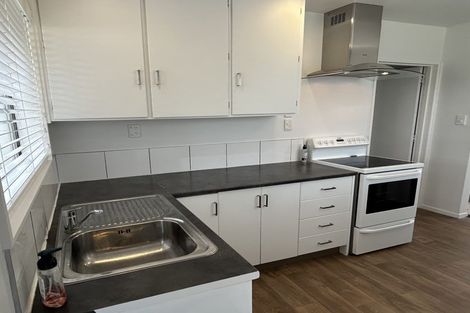 Photo of property in 1/92 Shakespeare Road, Waltham, Christchurch, 8023