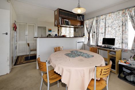 Photo of property in 61 West Coast Road, Glen Eden, Auckland, 0602