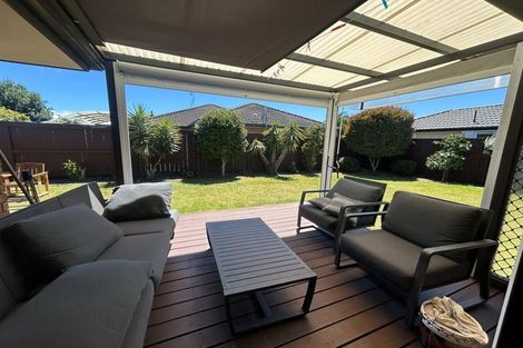 Photo of property in 25 Parkwood Place, Papamoa Beach, Papamoa, 3118