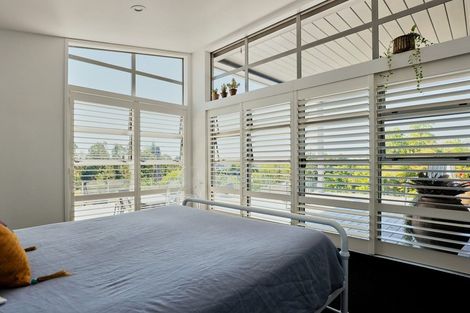 Photo of property in 38 Holcombrooke Lane, Welcome Bay, Tauranga, 3175