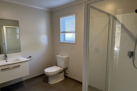 Photo of property in 24 Akeake Lane, Manurewa, Auckland, 2102