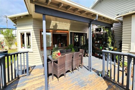 Photo of property in 9 Kitchener Street, Waipukurau, 4200