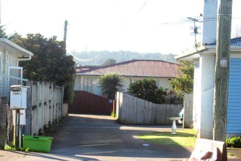 Photo of property in 126 Gloucester Road, Manurewa, Auckland, 2102