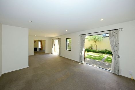 Photo of property in 88a Merivale Lane, Merivale, Christchurch, 8014