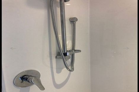 Photo of property in 5 Kensington Place, Fairfield, Hamilton, 3214