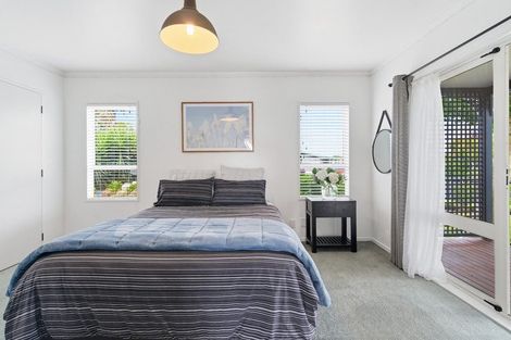 Photo of property in 43 Osprey Drive, Welcome Bay, Tauranga, 3112