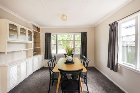 Photo of property in 28 Sheffield Street, Awapuni, Palmerston North, 4412