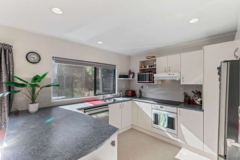 Photo of property in 3 Coralsea Way, Arkles Bay, Whangaparaoa, 0932