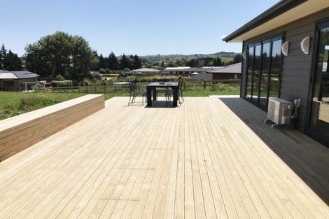 Photo of property in 30 Mcintosh Drive, Pokeno, 2471