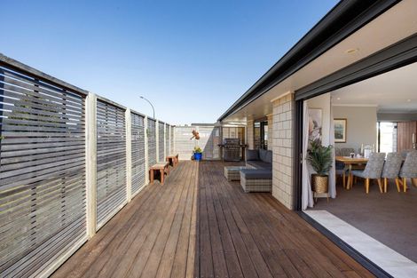 Photo of property in 2 Teatree Close, Huntington, Hamilton, 3210