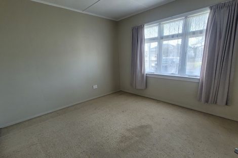 Photo of property in 136 Russell Street, Westport, 7825