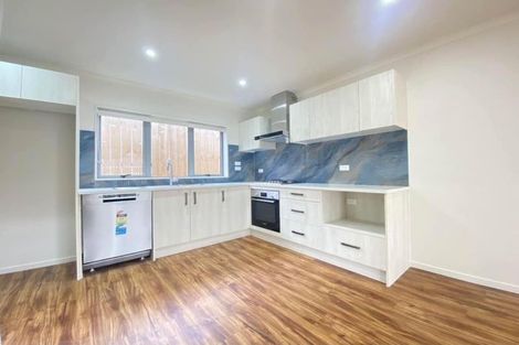 Photo of property in 2/55 Swaffield Road, Papatoetoe, Auckland, 2025