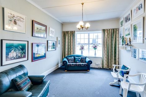 Photo of property in 67 Taradale Road, Onekawa, Napier, 4110