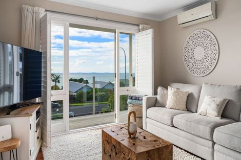 Photo of property in 48 Torkar Road, Clarks Beach, 2122