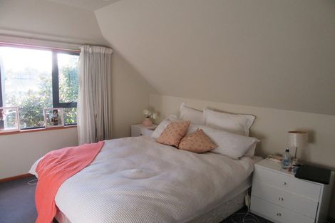 Photo of property in 122a Maidstone Road, Ilam, Christchurch, 8041